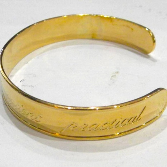 Vintage Cuff Bracelet Gold tone Avon Taurus Zodiacs size 3/8”X 5.5” - Picture 5 of 9